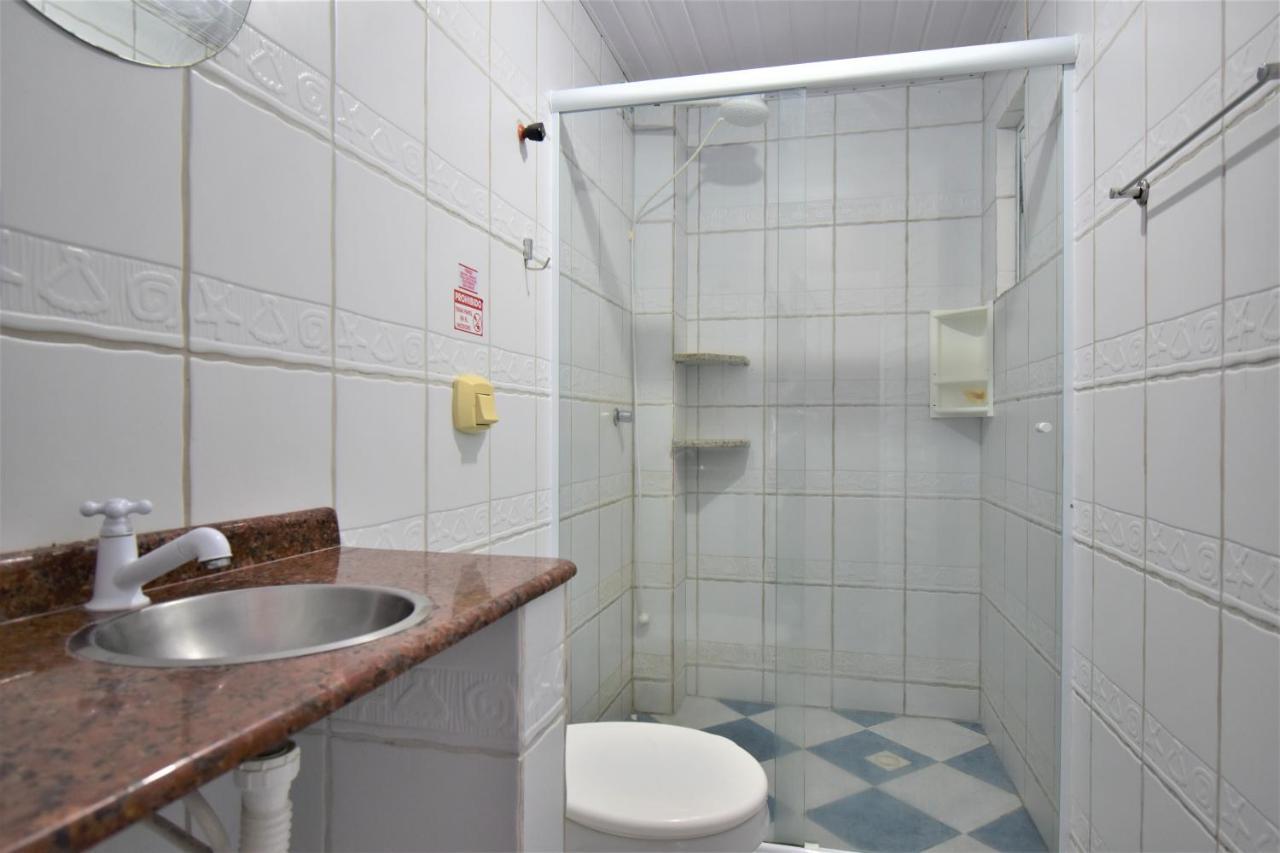 Residencial Melfi 2 Apartamento Com Piscina Bombinhas Eksteriør billede
